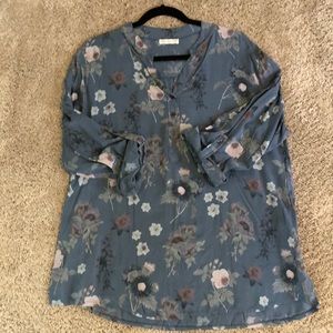 3/4 Sleeve Tunic Blouse